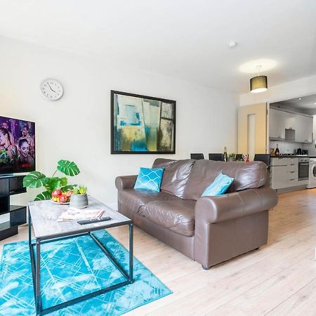 City Centre Townhouse - 3 Bedrooms - Garage - Parking - Top Rated Birmingham Exteriör bild