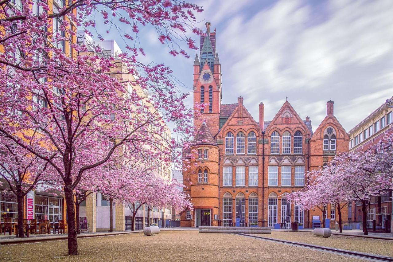 City Centre Townhouse - 3 Bedrooms - Garage - Parking - Top Rated Birmingham Exteriör bild