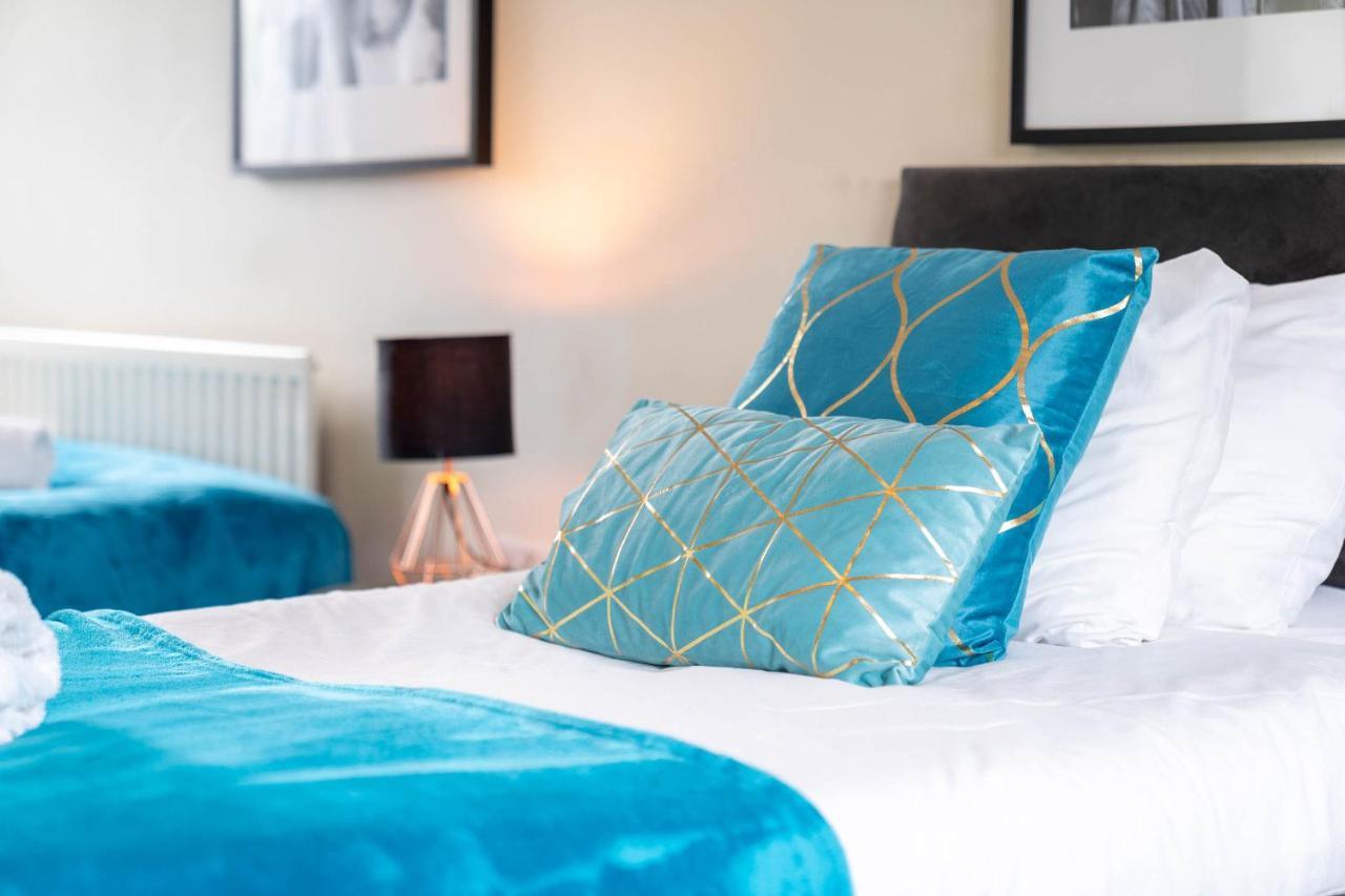 City Centre Townhouse - 3 Bedrooms - Garage - Parking - Top Rated Birmingham Exteriör bild